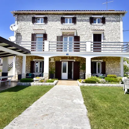 Bright Flat With Sea View Terrace * Umag